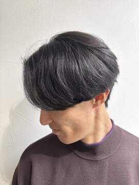 アンド グラフ(& Graph.) センターパートニュアンスパーマツーブロックメンズカット