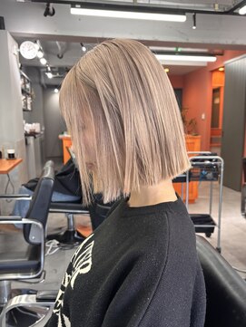 レブ 三条河原町(Reb,) ミルクティーベージュボブ