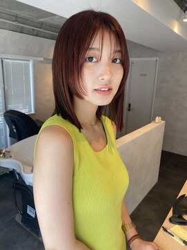 サンルーム(SUN room) レイヤーカット顔まわりレイヤーチェリーレッドミディアムヘア