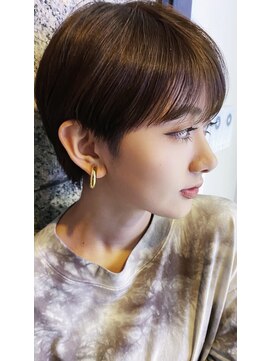 ミモザワークス(Mimosa Works) ミヤザキスタイル　20代30代40代 黒髪刈り上げハンサ ムショート