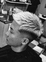 ラフテル ロマン(RAFTEL Roman)&nbsp;jet mohikan midlle fade ジェットモヒカン ミドルフェード