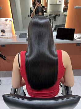カルマ(KARMA)の写真/【大通駅徒歩3分】髪質改善ストレートでうねり・広がり解消率98%◎お客様のお悩み・髪質に合わせて美髪♪