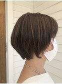 ショートボブ