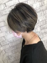 アース 新越谷店(HAIR&MAKE EARTH) ショートグラデーションカラー