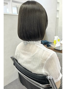 オウル(Owll) ＊艶髪上品コンパクトボブ＊