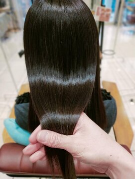 クアトログランシュ ひたちなか店(QUATRO×GranCieux) プレミアム髪質改善Before/After【ひたちなか/髪質改善】