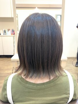 アルターリール(aL ter Rire) 黒髪/グレーベージュ/レイヤーロング/前髪パーマ