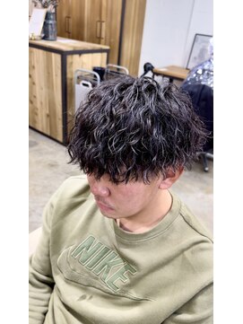 エルオム(EL.HOMME) 縦落ちツイストスパイラル/クリームパーマ