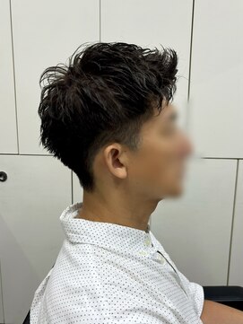 フイ 恵比寿(Hui) 短髪ショート/メンズカット/アップバングショート