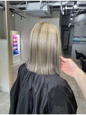 ローライト×ベージュカラー