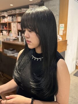 ノラジャーニー(NORA Journey) 【上田】レイヤーカット/ローレイヤー/黒髪/艶カラー