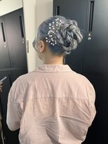 ふわふわアップヘア