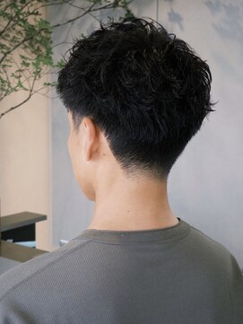 ヴィブル 多賀城市(vivre25) ピンパーマスパイキーショート/宮城/仙台/多賀城