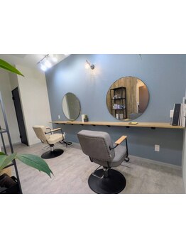 スタッフ1名が心を込めて施術する完全貸切サロンです。忙しい日常を忘れゆったりできる極上の時間を…。