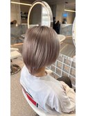 ホワイトベージュ