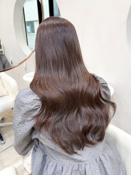 レア 表参道(L'ea) ・黒髪クラゲヘアーオリーブグレー小顔ココアベージュ