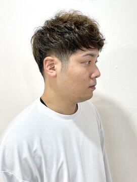 グラビートーキョー(GRABY tokyo) ツーブロック×無造作外国人風パーマスタイル