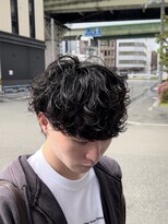 ノイセルヘアー(Noisyle Men's hair) リバースセンターパート/ニュアンスパーマ/ダウンバング/MEN'S◎