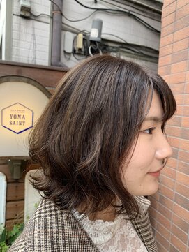 ヨナサン(Yona Saint) 外ハネロブ