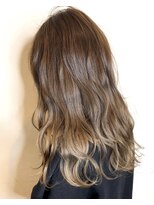 リグフクオカ(L.I.G fukuoka)&nbsp;【L.I.G fukuoka】ロング×ローライトフォギーベージュグラデ