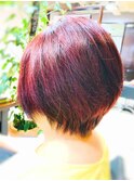 【CAN】大人女子にオススメ♪前下がりショートボブ×レッド