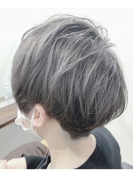 大人かっこいいショートボブのグレージュスタイル 丹羽 L チャコア Chacoa のヘアカタログ ホットペッパービューティー