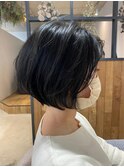 大人ショートスタイル/30代/ブルーブラック/岩政