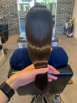 ユニ(Uni.)&nbsp;地毛風ストレート