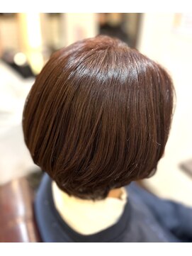 ヘアー グリーン(hair green) 暖色系ブラウンカラー/ショート丸みボブ