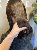 トリートメントでツヤツヤにしましょう！！