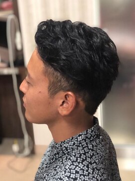 ヘアークリアー 川口鳩ケ谷 【メンズ】王道モテ髪！波巻きパーマ×ツーブロ