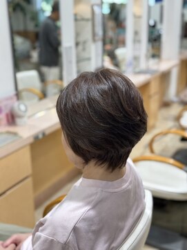 美容室 コーラル 大人可愛いショート