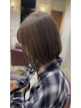 カーニバル 江古田(CARNIVAL) yui  グレージュ×ボブ