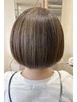 レーブバイファースト(reve by first)&nbsp;白髪ぼかしハイライト