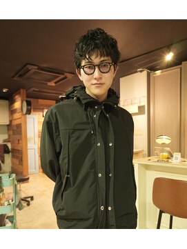 マノン バイ エイチ(MANON by H) アクティブショート