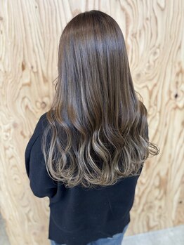 ヌト(nuto.)の写真/「何が似合うか分からない」は卒業。本物志向の大人女性に選ばれる、髪質改善と癒やしの隠れ家サロン★