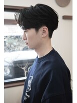 ロエ(loe)&nbsp;センターパート/刈り上げ/ニュアンスパーマ