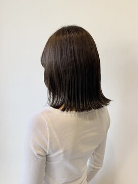 ハロウ olive color