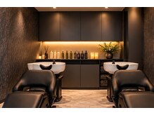 グレイヘアービューティー(gray hair beauty)の雰囲気（フルフラットのシャンプー台で極上の癒しを提供いたします。）