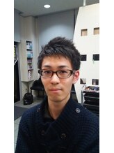 カットスペース ミクスト(CUT SPACE Mixed) 動きのあるショートスタイル
