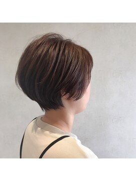 ライフ ウィズ ヘア(LIFE with HAIR) なめらかショートボブ