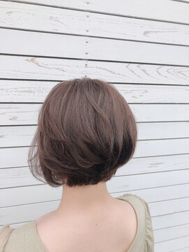 セブンルックス モカ 宇都宮鶴田店(7LOOKS mocha) えりあしスッキリショート×フォギーベージュ
