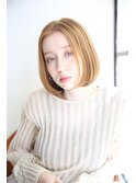 大人可愛いセンターパートラインボブ　【Royd. 新宿御苑】