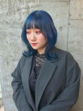 アルカナ 明治神宮前原宿(ARCANA) ブルーカラー　ネイビーカラー　ターコイズブルー　ウルフカット