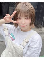 リアイス(Re:ICE) ミルクティーベージュ外ハネくびれボブ