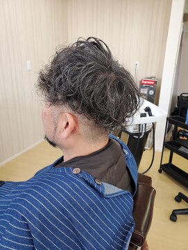 ハングアウト(Hangout) フェード×パーマ