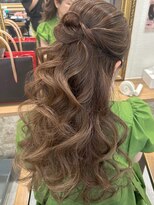 ハーフアップ
