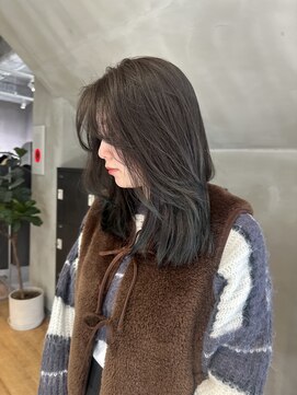 ニキータ(Nikiita) 〈レイヤースタイル+デザインカラー〉