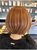 明るめベージュ×ショート