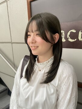 グレイス ヘアドレッシング 鷹匠(grace hair dressing) 顔まわりレイヤー